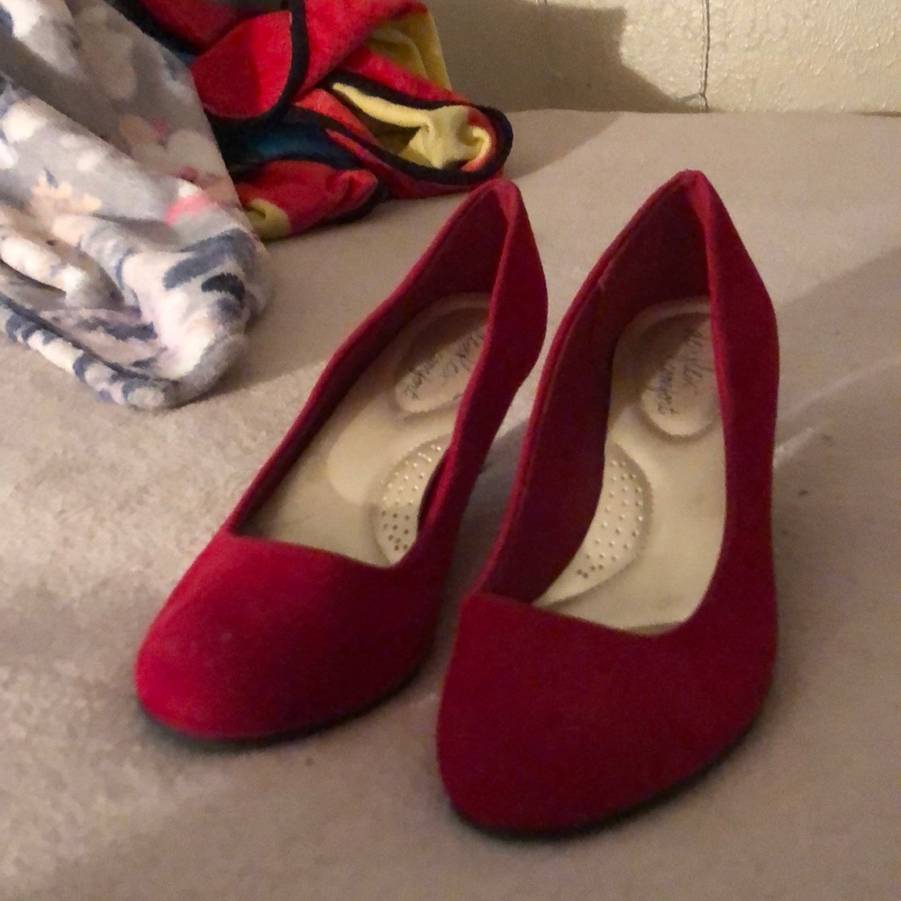 Red kitten heels